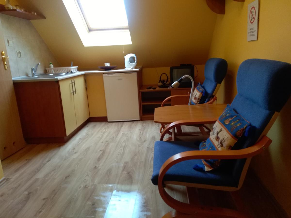 Gospodarstwo Agroturystyczne Ania I Filip Izabelin  Extérieur photo